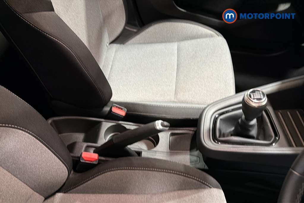 Renault Clio Evolution Manual Petrol Hatchback - Stock Number (1669824) - 15th supplementary image
