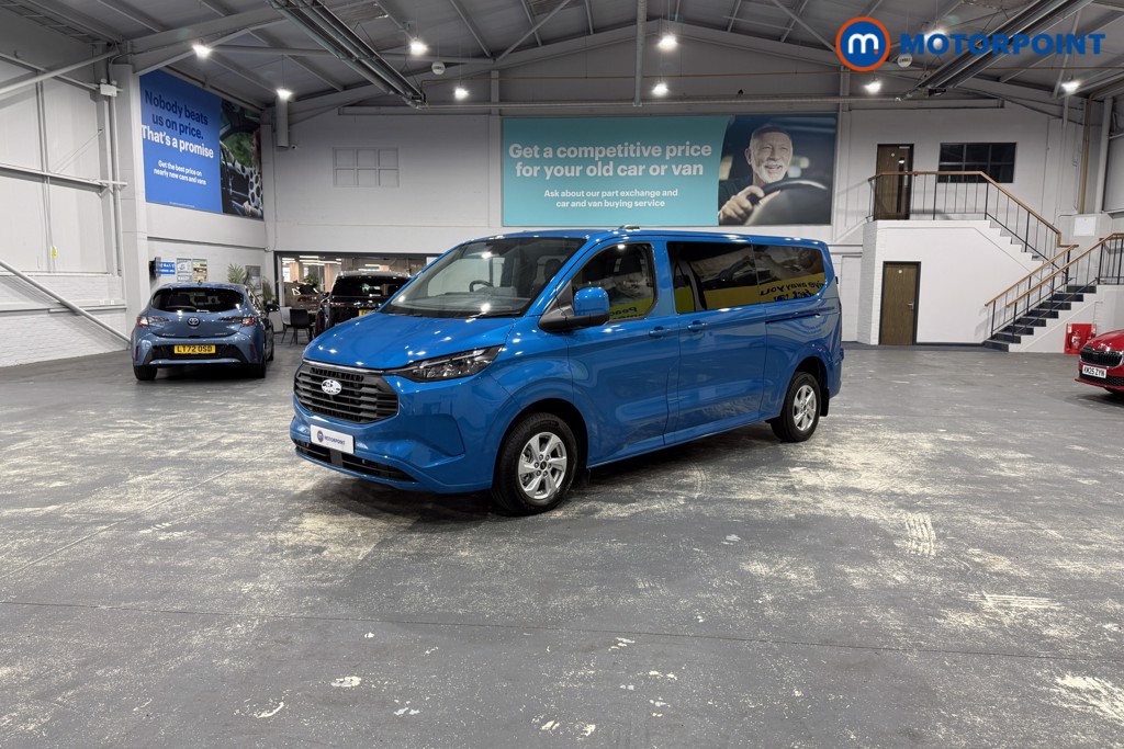 Ford Transit Custom Limited Automatic Petrol Plug-In Hybrid Standard Roof Minibus - Stock Number (1670102) - Passenger side front corner