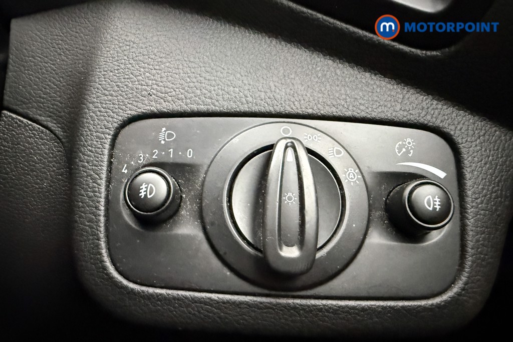 Ford Kuga St-Line Manual Diesel SUV - Stock Number (1670182) - 17th supplementary image