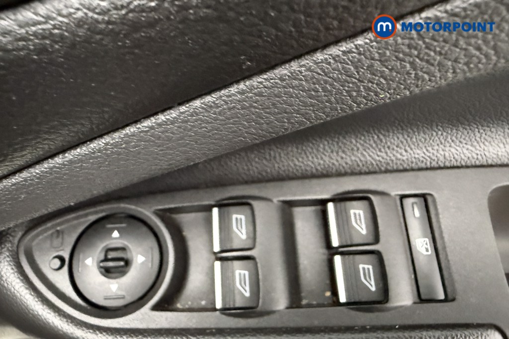 Ford Kuga St-Line Manual Diesel SUV - Stock Number (1670182) - 19th supplementary image