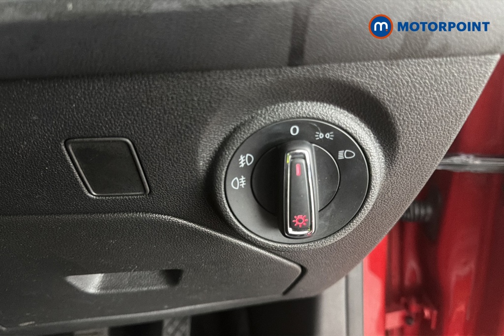 Seat Leon Se Dynamic Manual Petrol Hatchback - Stock Number (1670505) - 11th supplementary image