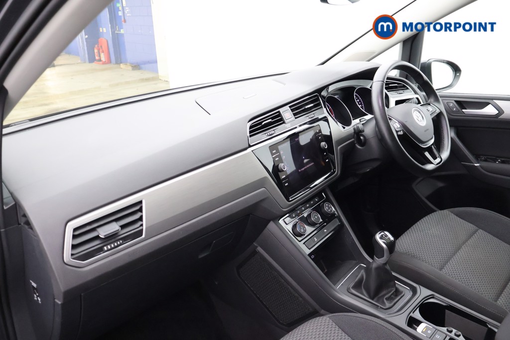 Volkswagen Touran Se Family Manual Petrol People Carrier - Stock Number (1670726) - 20th supplementary image