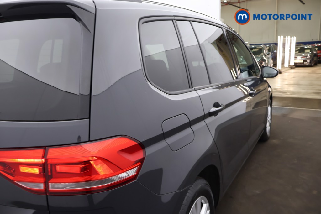 Volkswagen Touran Se Family Manual Petrol People Carrier - Stock Number (1670726) - 26th supplementary image
