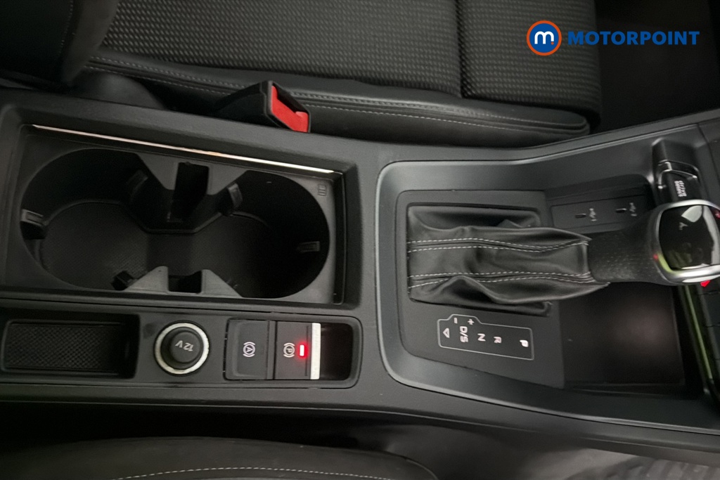 Audi Q3 Black Edition Automatic Petrol SUV - Stock Number (1670936) - 15th supplementary image