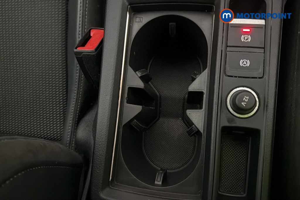 Audi Q3 Black Edition Automatic Petrol SUV - Stock Number (1670936) - 16th supplementary image