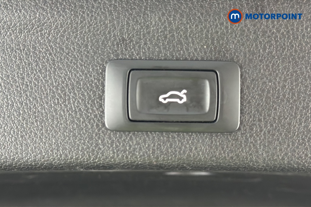 Audi Q3 Black Edition Automatic Petrol SUV - Stock Number (1670936) - 35th supplementary image
