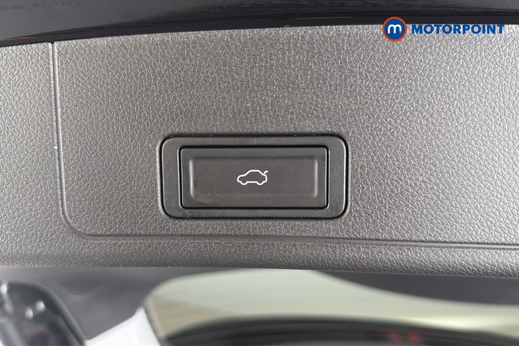 Chery Tiggo 8 Summit Automatic Petrol Plug-In Hybrid SUV - Stock Number (1670978) - 35th supplementary image