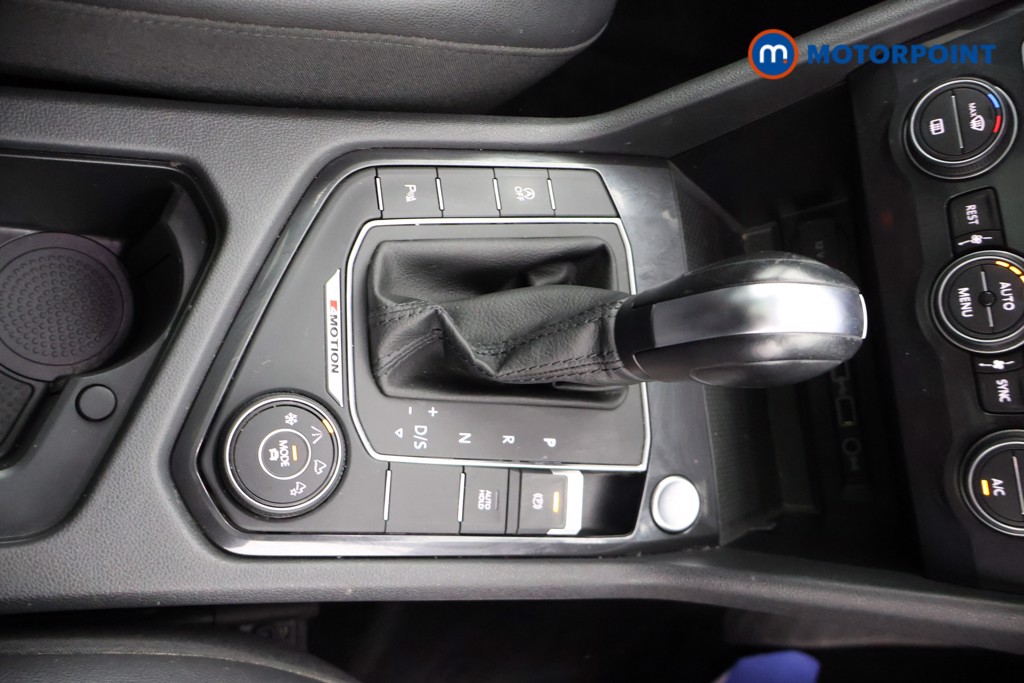 Volkswagen Tiguan Allspace SEL Automatic Diesel SUV - Stock Number (1671759) - 9th supplementary image