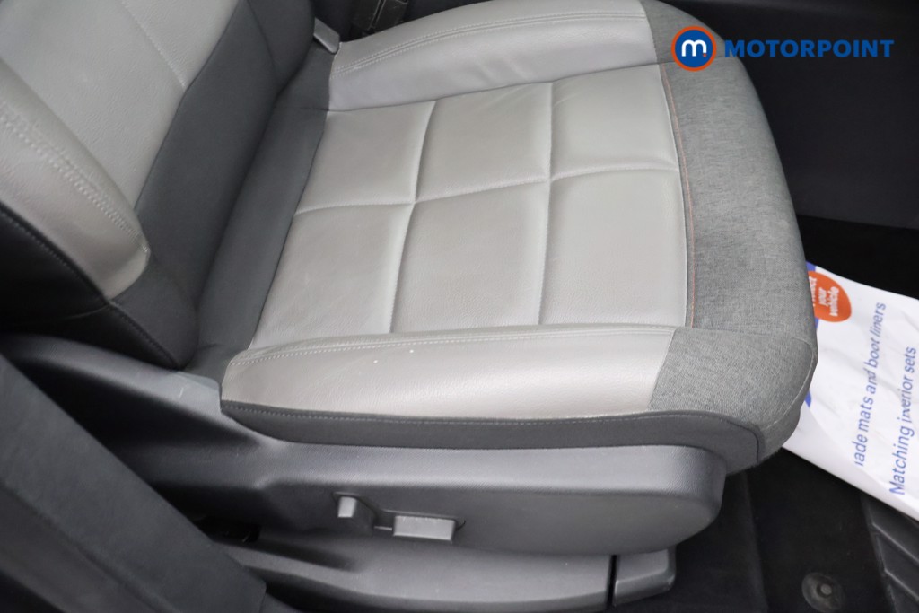 Citroen C5 Aircross Flair Plus Manual Petrol SUV - Stock Number (1671796) - 17th supplementary image