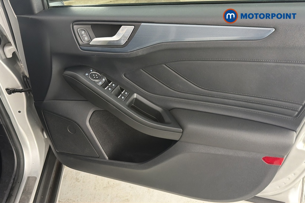 Ford Focus Active X Automatic Petrol Hatchback - Stock Number (1672121) - 18th supplementary image