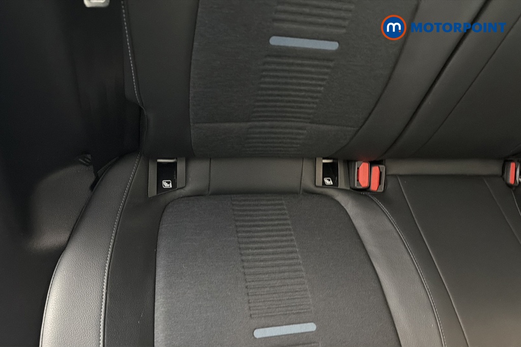 Ford Focus Active X Automatic Petrol Hatchback - Stock Number (1672121) - 27th supplementary image