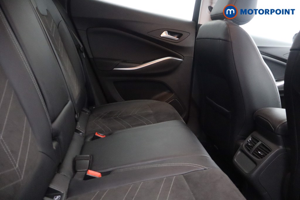 Vauxhall Grandland Ultimate Manual Petrol SUV - Stock Number (1672694) - 7th supplementary image
