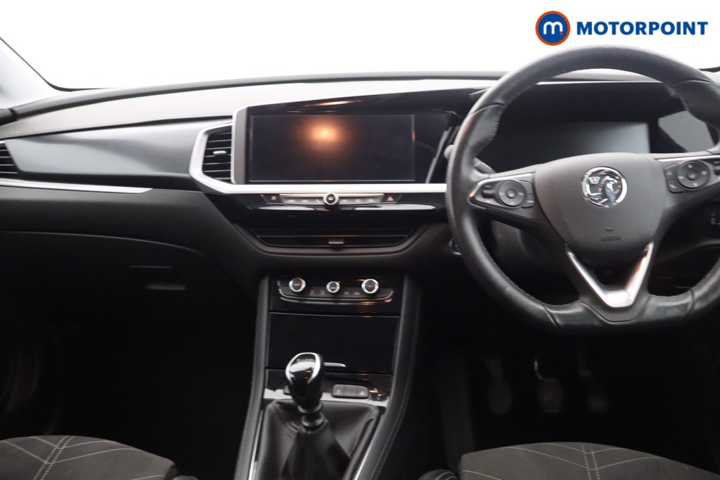 Vauxhall Grandland Ultimate Manual Petrol SUV - Stock Number (1672694) - 8th supplementary image