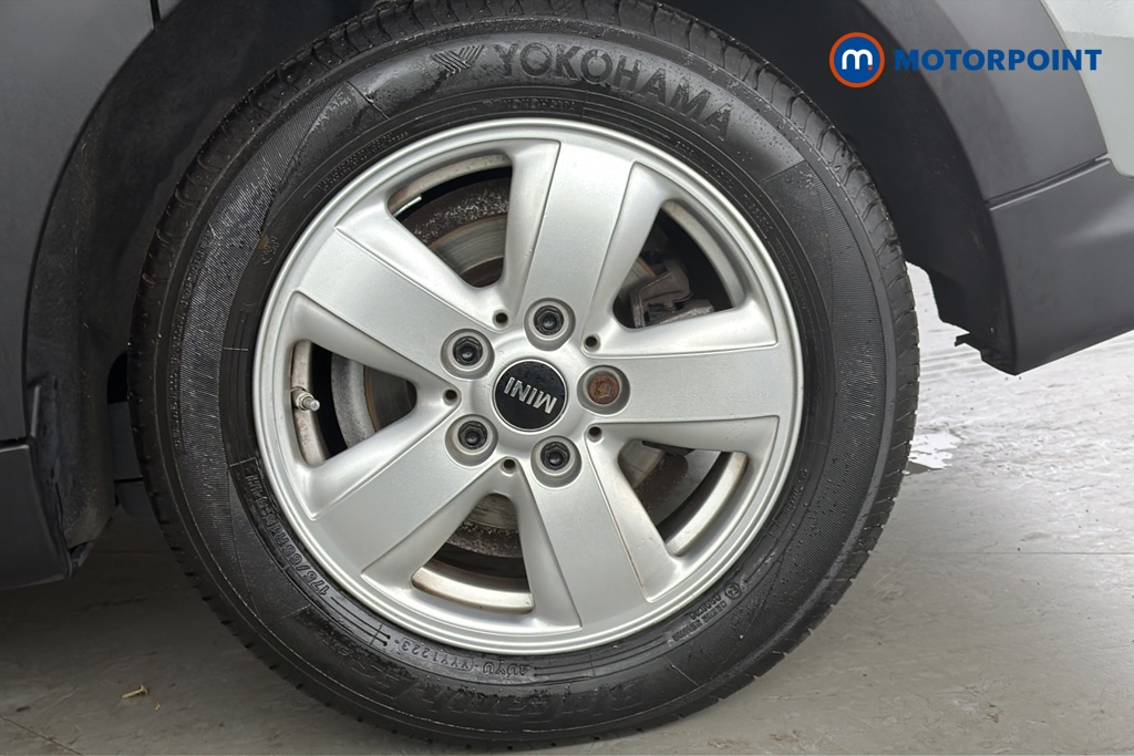 Mini Hatchback One Classic Manual Petrol Hatchback - Stock Number (1672860) - 45th supplementary image