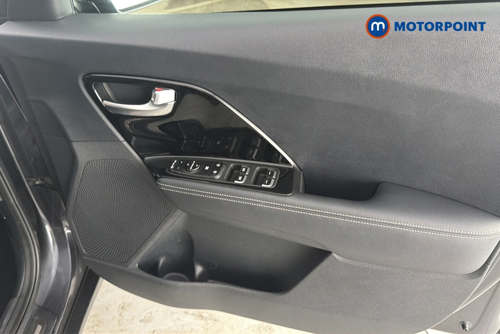 KIA Niro 3 Automatic Petrol-Electric Hybrid SUV - Stock Number (1673419) - 18th supplementary image