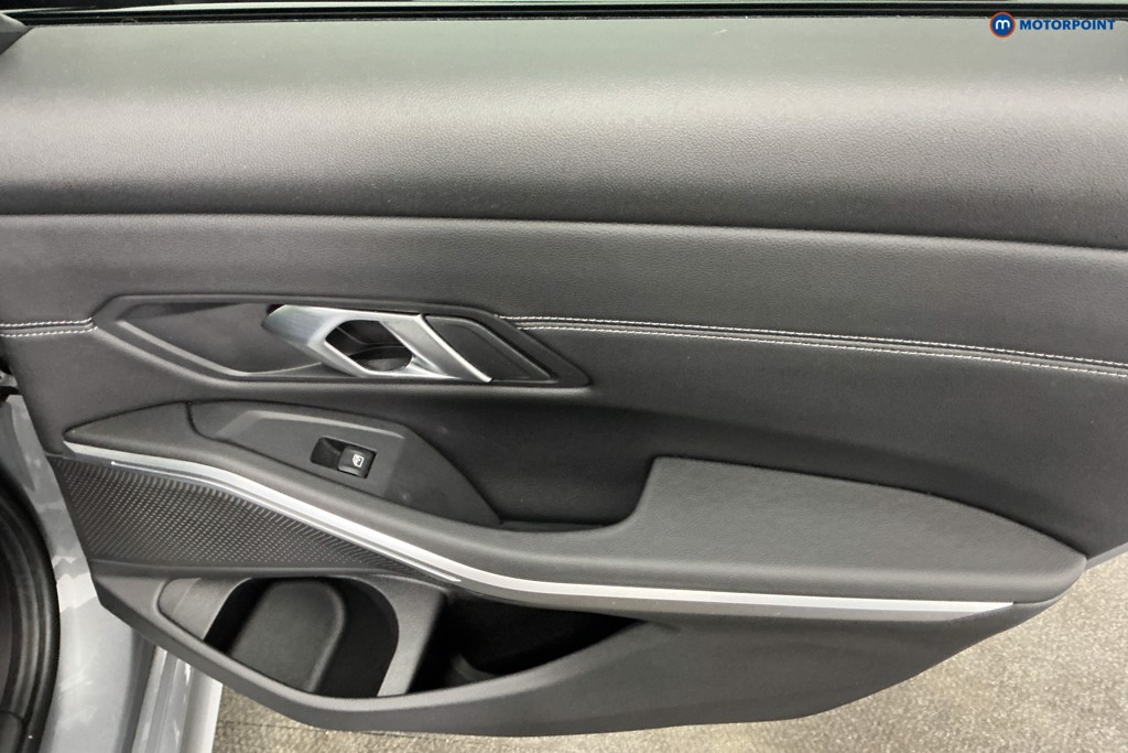 BMW 3 Series M Sport Automatic Petrol Saloon - Stock Number (1673555) - 25th supplementary image
