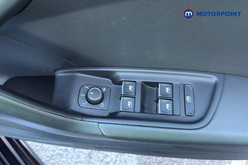 Audi A1 S Line Automatic Petrol Hatchback - Stock Number (1673606) - 4th supplementary image