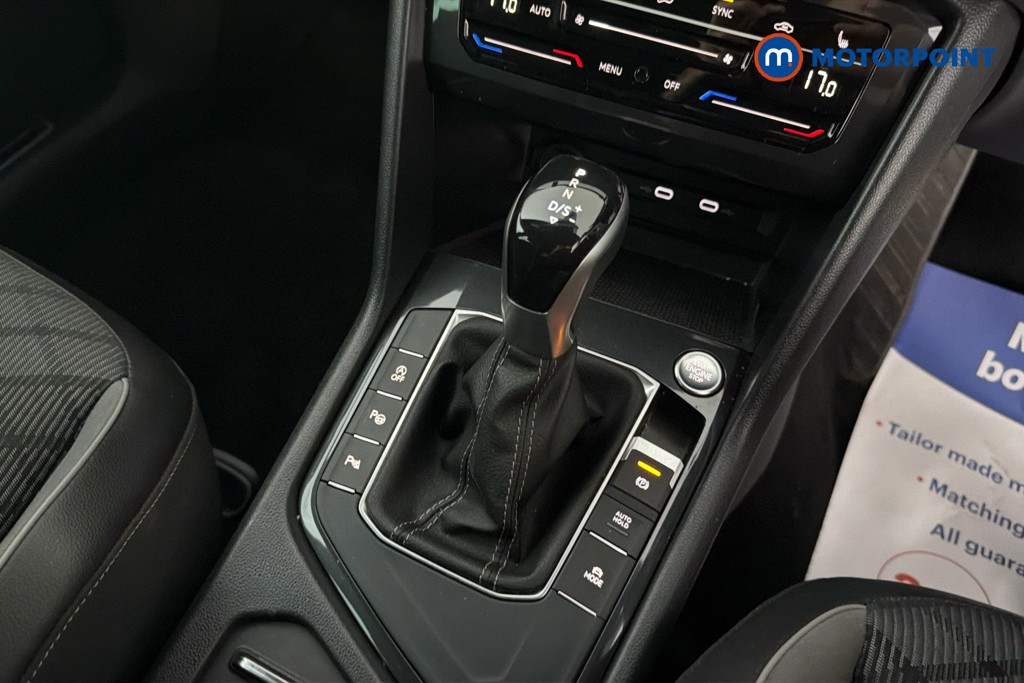 Volkswagen Tiguan R-Line Automatic Petrol SUV - Stock Number (1673725) - 15th supplementary image