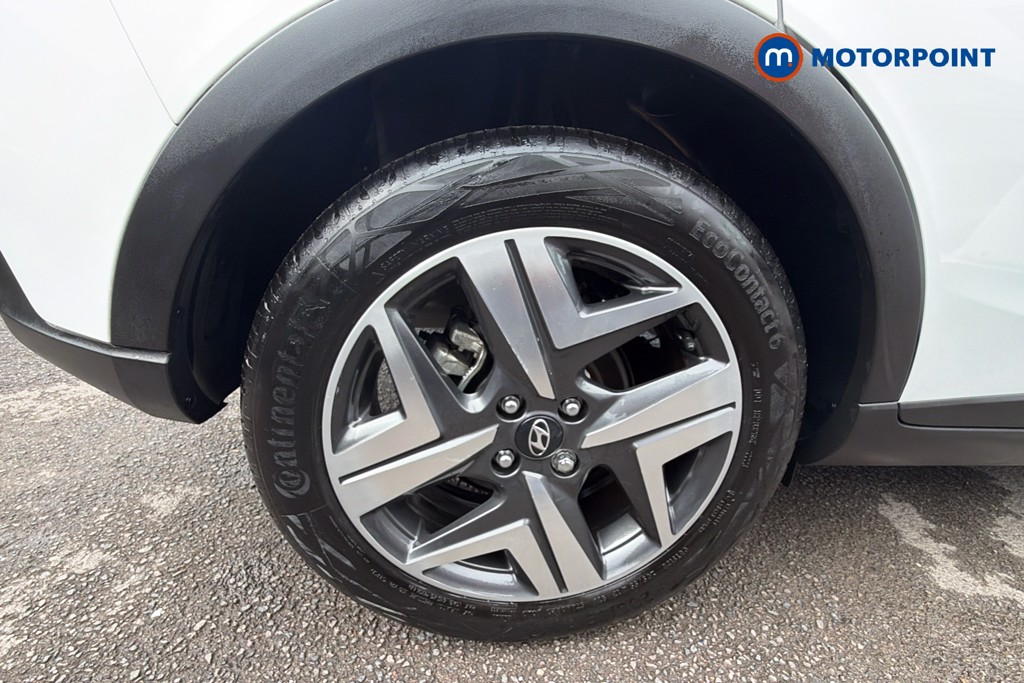 Hyundai Bayon Ultimate Automatic Petrol SUV - Stock Number (1673867) - 1st supplementary image