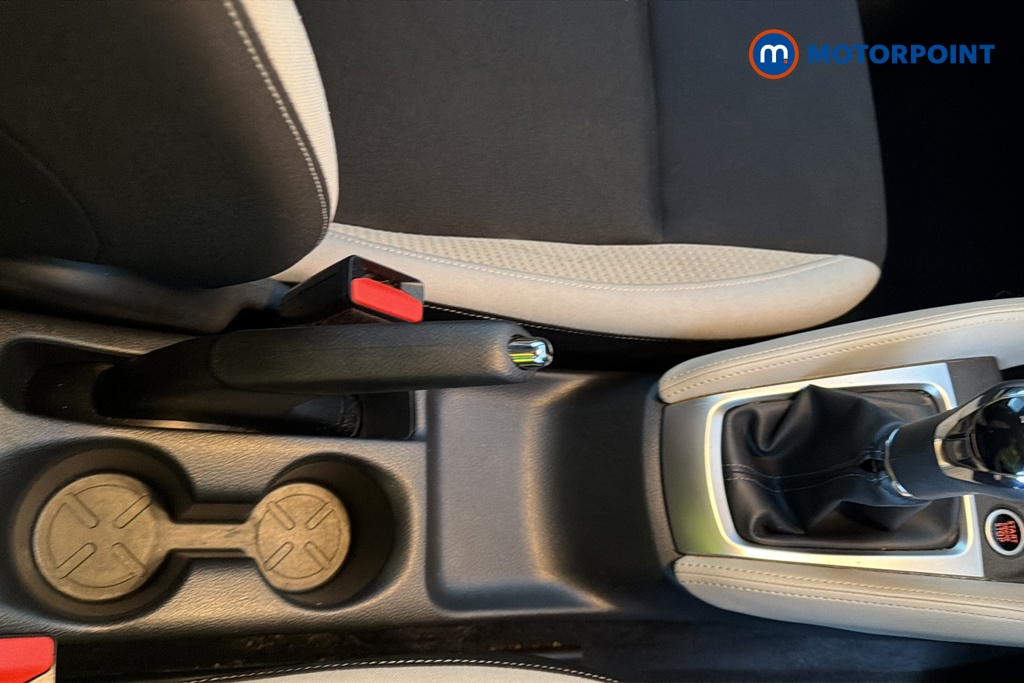 Nissan Micra Tekna Manual Petrol Hatchback - Stock Number (1673924) - 15th supplementary image