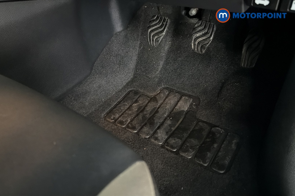 Nissan Micra Tekna Manual Petrol Hatchback - Stock Number (1673924) - 24th supplementary image