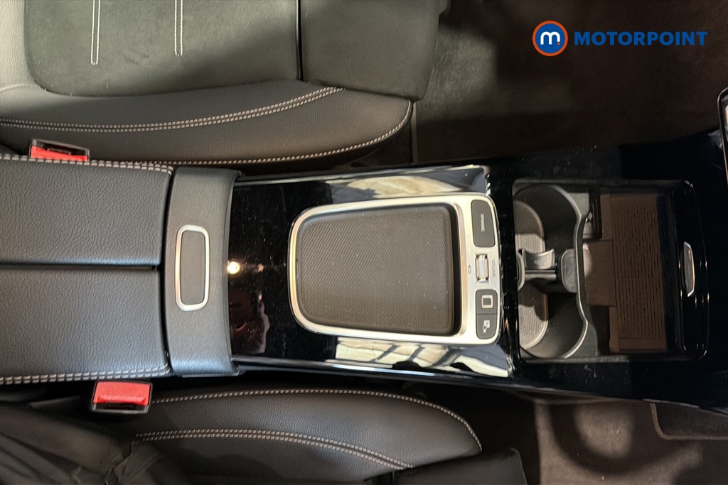 Mercedes-Benz A Class Amg Line Automatic Petrol Hatchback - Stock Number (1673970) - 15th supplementary image