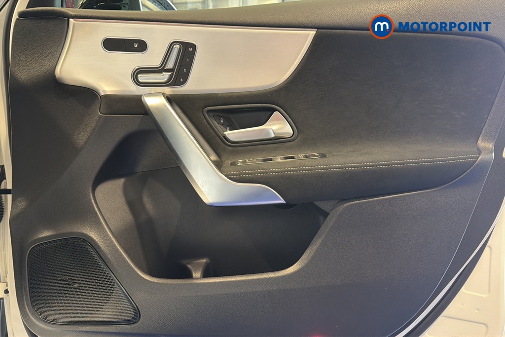 Mercedes-Benz A Class Amg Line Automatic Petrol Hatchback - Stock Number (1673970) - 18th supplementary image