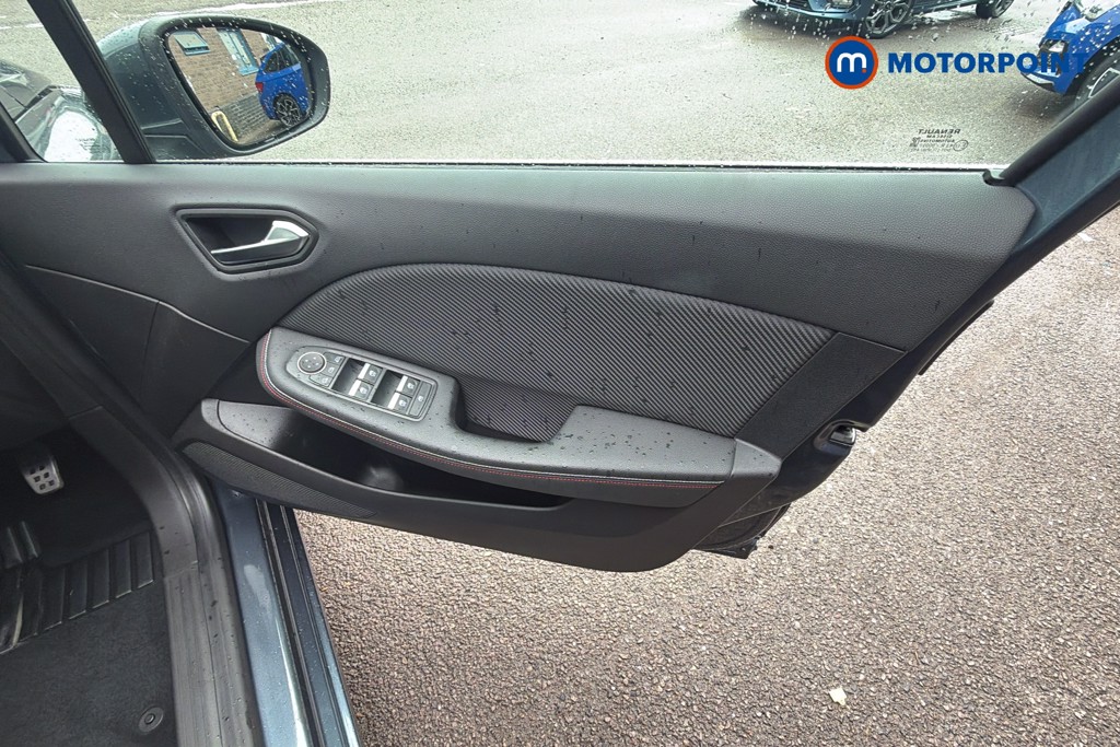 Renault Clio Rs Line Manual Petrol Hatchback - Stock Number (1674218) - 3rd supplementary image