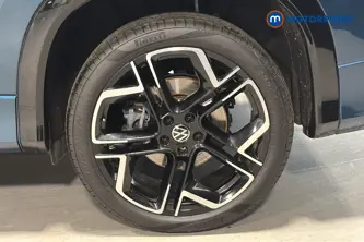 Volkswagen Tayron R-Line Edition Automatic Petrol Plug-In Hybrid SUV - Stock Number (1674350) - 45th supplementary image
