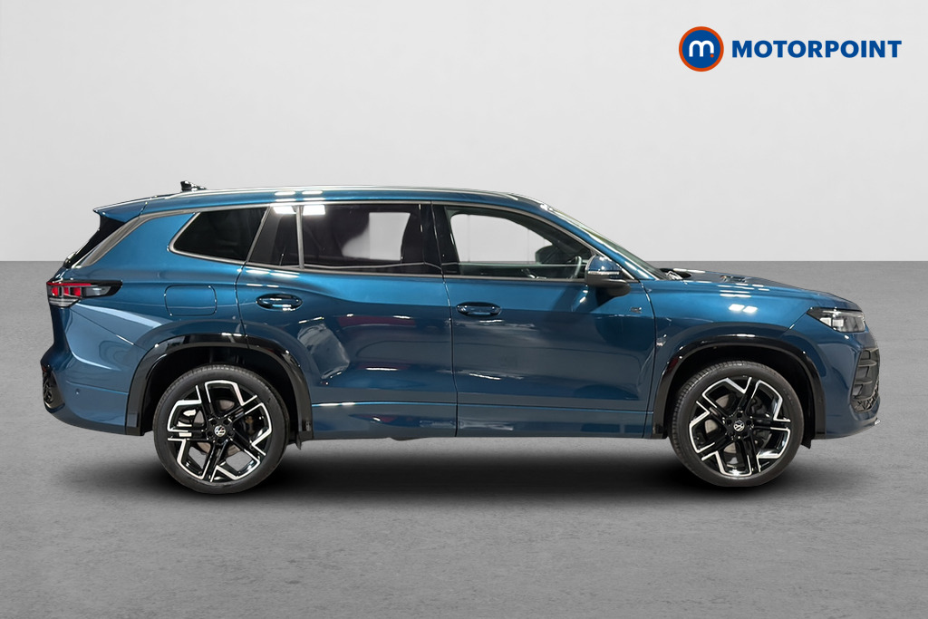 Volkswagen Tayron R-Line Edition Automatic Petrol Plug-In Hybrid SUV - Stock Number (1674350) - Passenger side