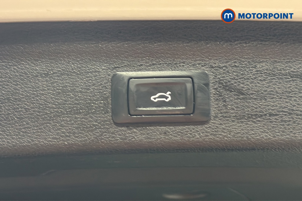 Audi Q3 S Line Automatic Diesel SUV - Stock Number (1674356) - 35th supplementary image