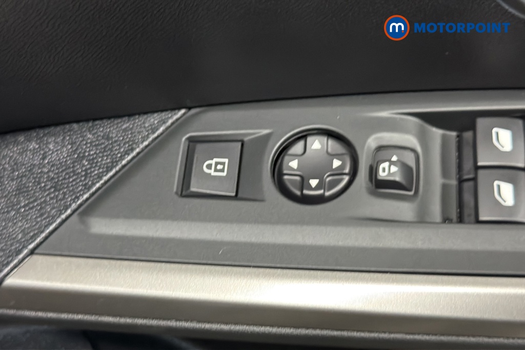 Peugeot 5008 Allure Automatic Petrol SUV - Stock Number (1674357) - 993rd supplementary image