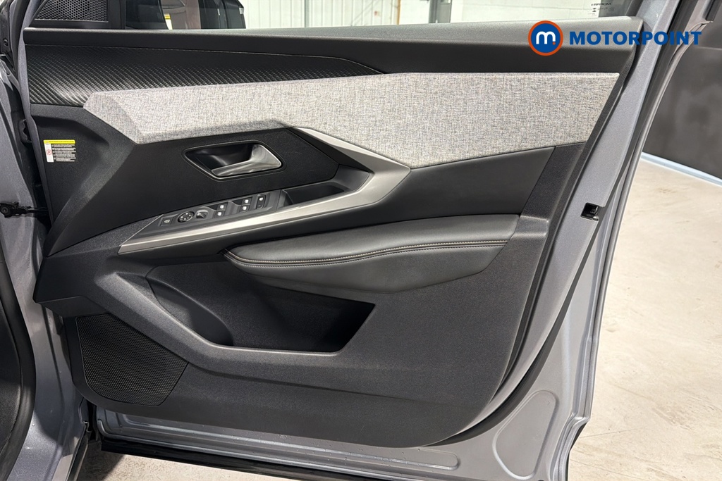 Peugeot 5008 Allure Automatic Petrol SUV - Stock Number (1674357) - 18th supplementary image