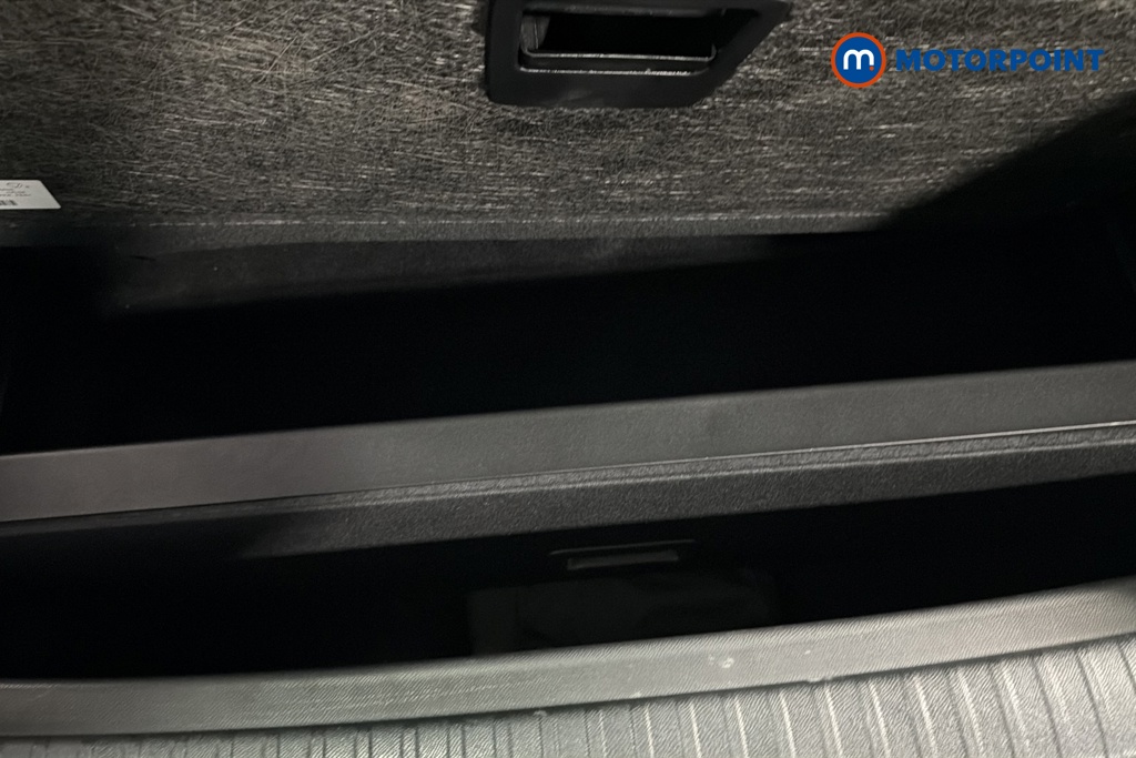 Peugeot 5008 Allure Automatic Petrol SUV - Stock Number (1674357) - 33rd supplementary image