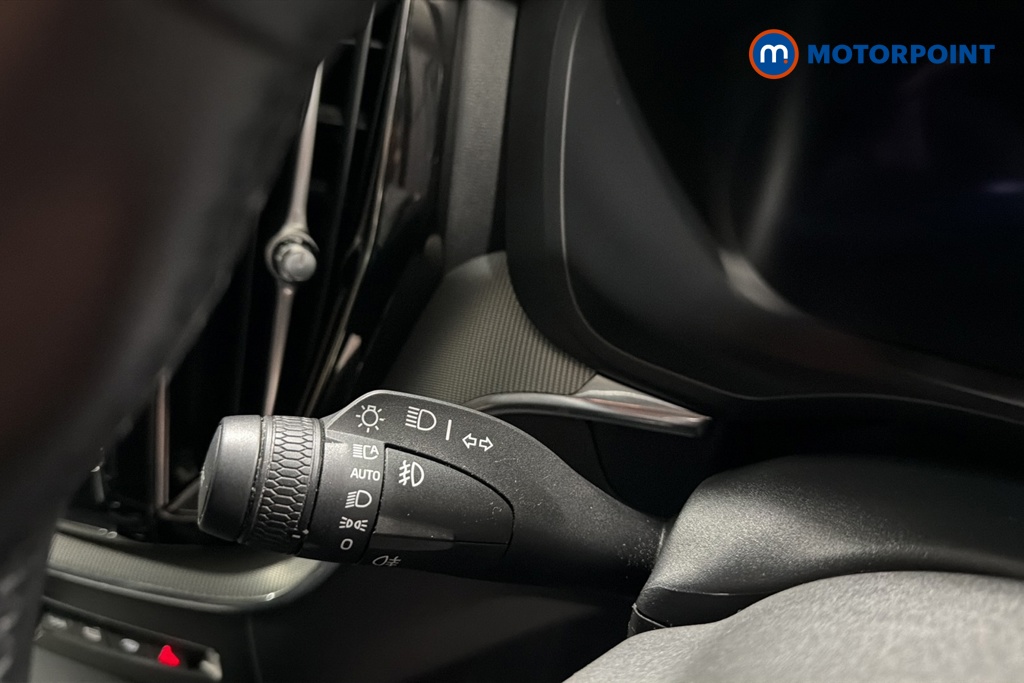 Volvo Xc60 Plus Automatic Petrol SUV - Stock Number (1674361) - 5th supplementary image