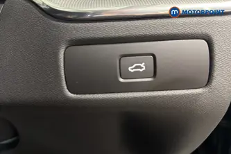 Volvo Xc60 Plus Automatic Petrol SUV - Stock Number (1674361) - 11th supplementary image