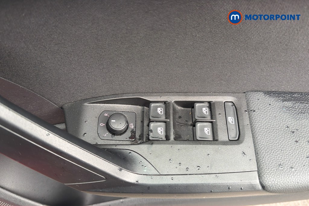 Seat Arona FR Automatic Petrol SUV - Stock Number (1674500) - 4th supplementary image