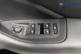Volkswagen Passat Elegance Automatic Petrol Plug-In Hybrid Estate - Stock Number (1674554) - 19th supplementary image