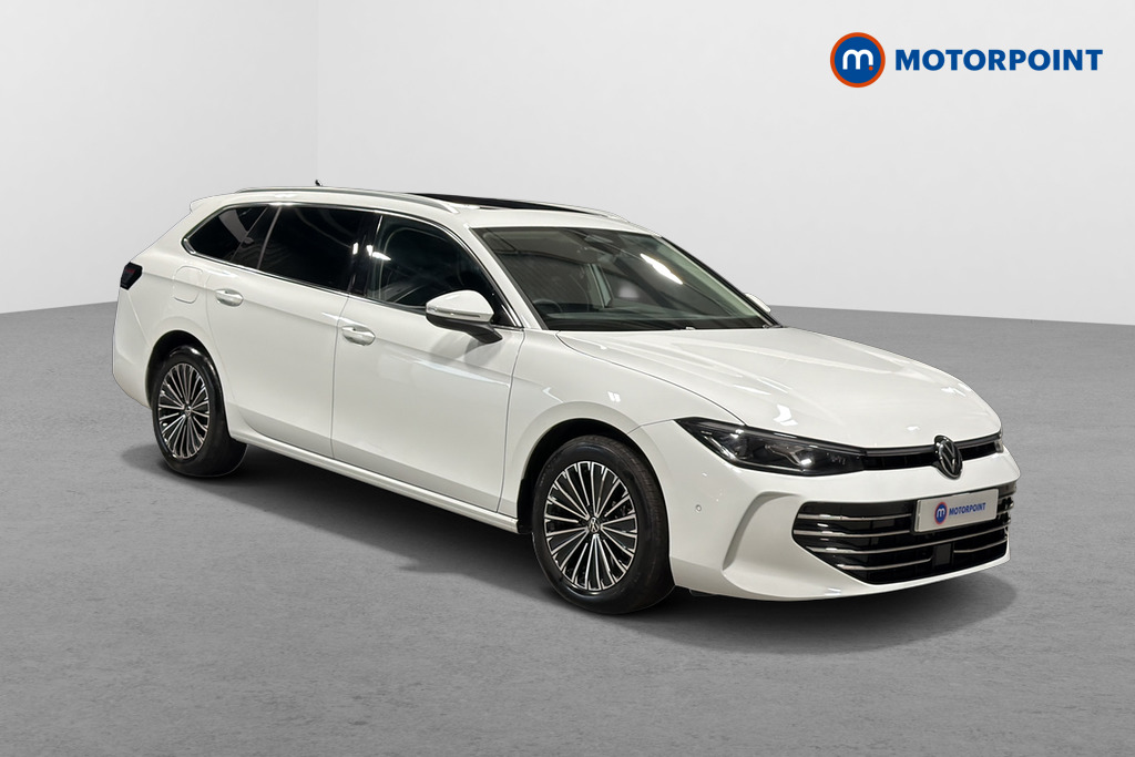 Volkswagen Passat Elegance Automatic Petrol Plug-In Hybrid Estate - Stock Number (1674554) - Drivers side front corner