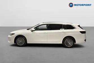 Volkswagen Passat Elegance Automatic Petrol Plug-In Hybrid Estate - Stock Number (1674554) - Drivers side
