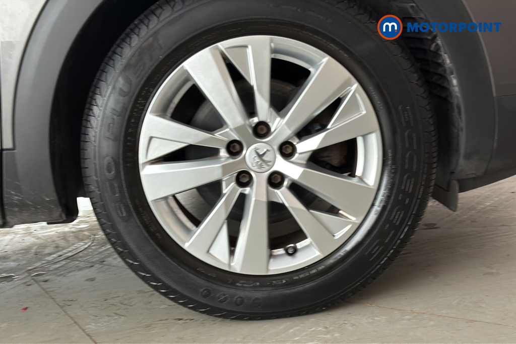 Peugeot 3008 Active Premium Manual Petrol SUV - Stock Number (1674690) - 47th supplementary image