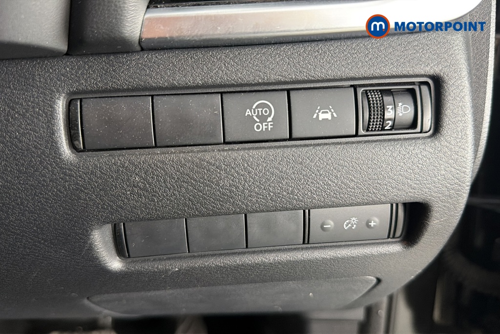Nissan Qashqai N-Connecta Automatic Petrol SUV - Stock Number (1674696) - 11th supplementary image
