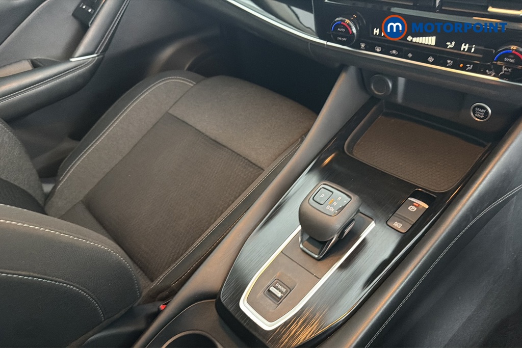Nissan Qashqai N-Connecta Automatic Petrol SUV - Stock Number (1674696) - 15th supplementary image