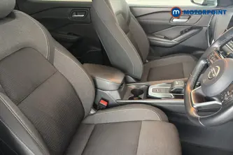 Nissan Qashqai N-Connecta Automatic Petrol SUV - Stock Number (1674696) - 22nd supplementary image