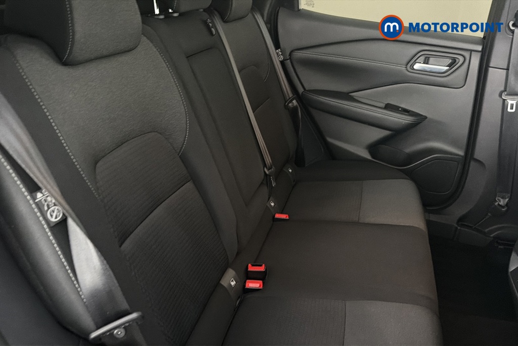 Nissan Qashqai N-Connecta Automatic Petrol SUV - Stock Number (1674696) - 25th supplementary image