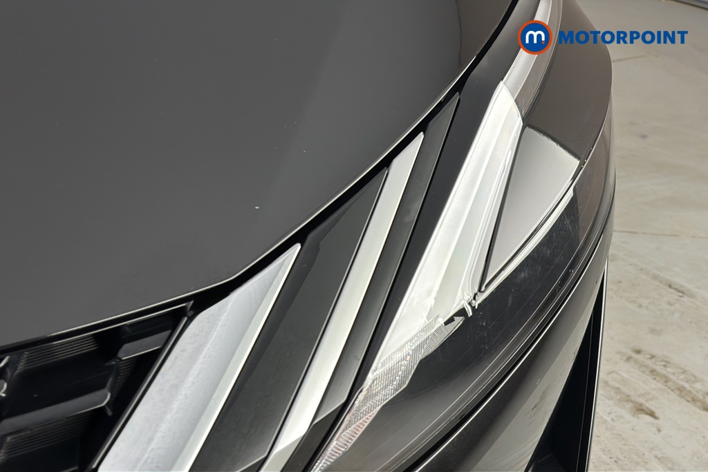 Nissan Qashqai N-Connecta Automatic Petrol SUV - Stock Number (1674696) - 42nd supplementary image