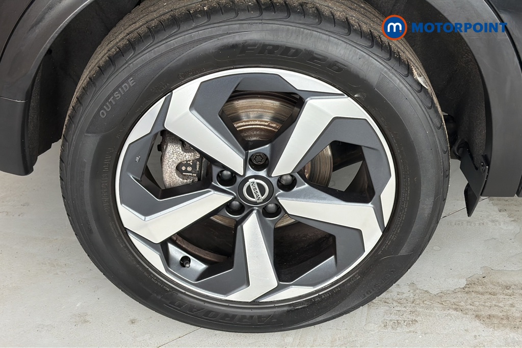 Nissan Qashqai N-Connecta Automatic Petrol SUV - Stock Number (1674696) - 46th supplementary image
