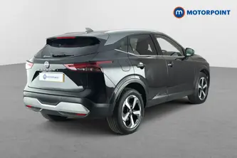 Nissan Qashqai N-Connecta Automatic Petrol SUV - Stock Number (1674696) - Passenger side rear corner
