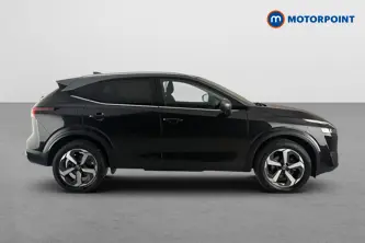 Nissan Qashqai N-Connecta Automatic Petrol SUV - Stock Number (1674696) - Passenger side