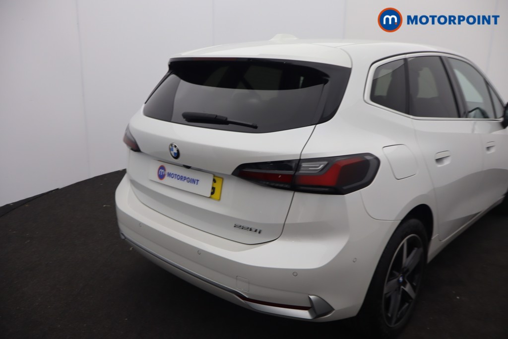 BMW 2 Series Luxury Automatic Petrol Estate - Stock Number (1675109) - 2nd supplementary image